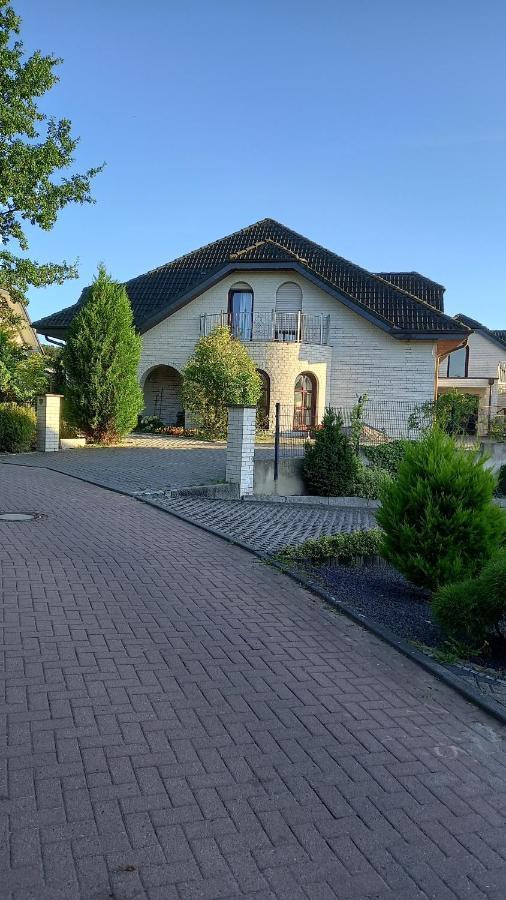 Готель Boarding-Haus, Ostercappeln Екстер'єр фото